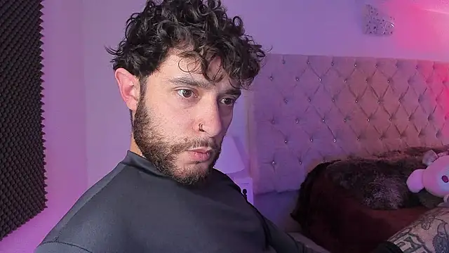 AbbyAndChris2 online show from March 19, 2:28 pm