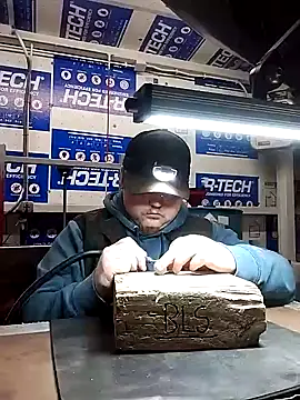 Berserker710420 online show from January 24, 9:47 pm