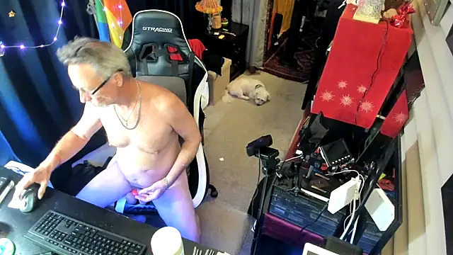 Daddysthick online show from May 21, 4:21 am