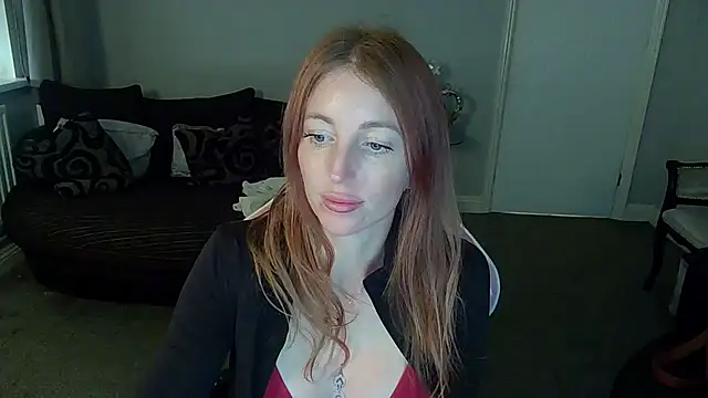 Snapshot of Red_firesquirt chatting on February 16, 4:16 pm Red firesquirt online show from February 16, 4:16 pm