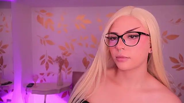 Misselektra   online show from March 26, 5:06 am