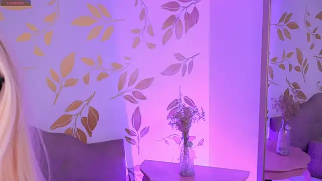 Misselektra   online show from September 15, 5:08 am