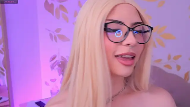 Misselektra   online show from September 18, 4:04 am