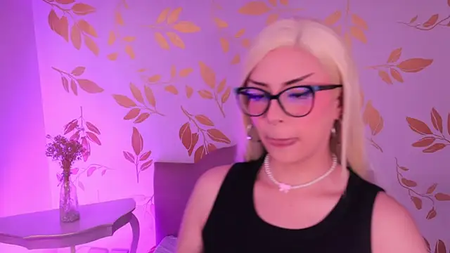 Misselektra   online show from February 11, 5:18 am