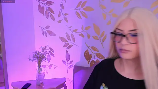 Misselektra   online show from September 10, 4:44 am