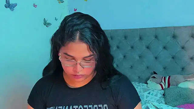 mabellfox online show from March 12, 3:51 pm