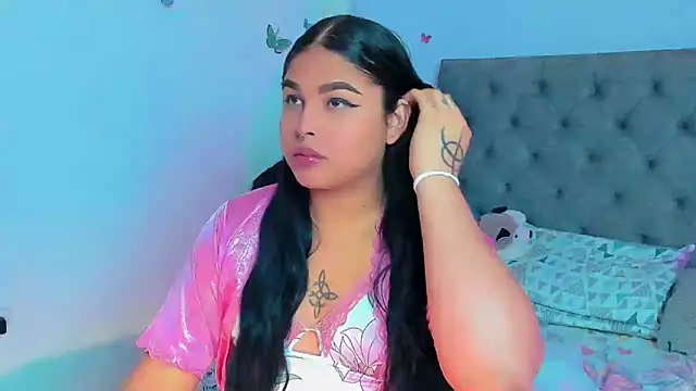 mabellfox online show from February 26, 4:49 pm