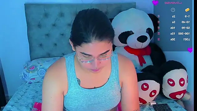 mabellfox online show from September 25, 6:25 pm