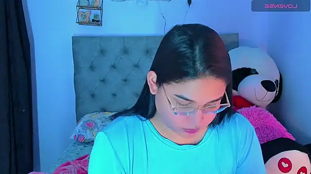 mabellfox online show from September 9, 6:17 pm