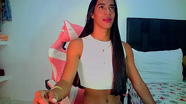 carmen14 online show from June 18, 4:00 am