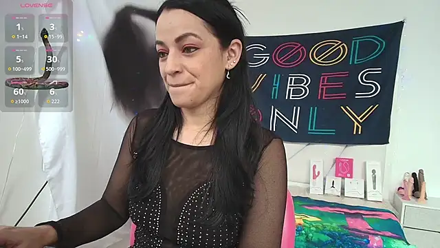 LovelyAzucena online show from March 12, 2:21 pm