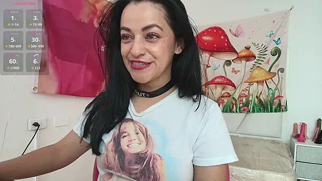 LovelyAzucena online show from March 21, 2:21 pm