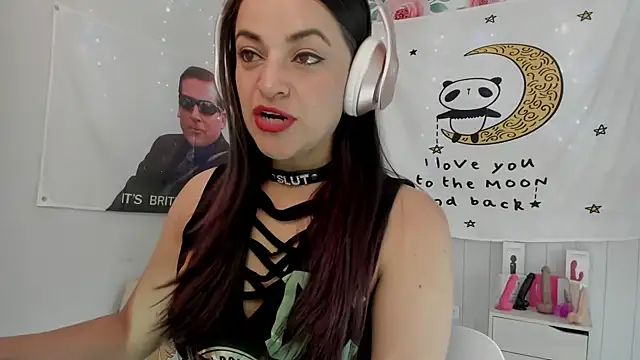 LovelyAzucena online show from September 26, 2:02 pm