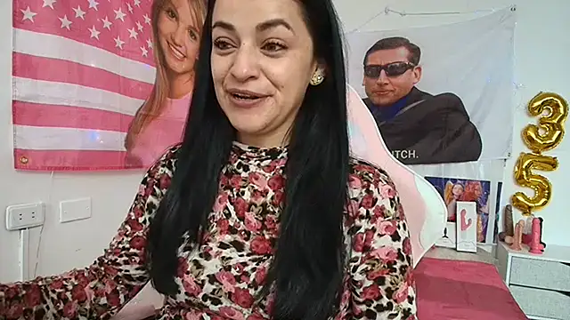Snapshot of LovelyAzucena chatting on May 21, 3:20 pm LovelyAzucena online show from May 21, 3:20 pm