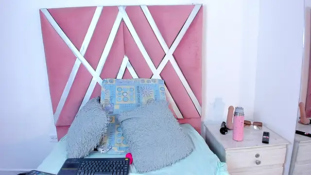 alanismorgan online show from January 5, 6:33 pm