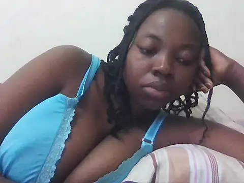 Snapshot of Sexxy_blush1 chatting on October 10, 6:47 am Sexxy blush1 online show from October 10, 6:47 am
