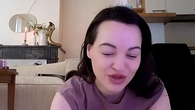 Snapshot of Lilie_romeo chatting on March 12, 2:34 pm Lilie romeo online show from March 12, 2:34 pm