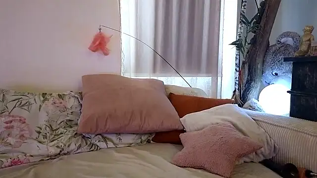 Snapshot of Lilie_romeo chatting on June 6, 10:53 am Lilie romeo online show from June 6, 10:53 am