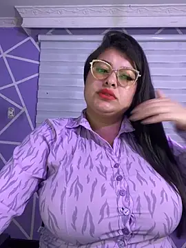 MiiaaJoness online show from February 3, 4:32 am