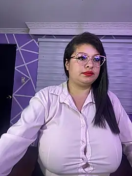 MiiaaJoness online show from May 13, 5:14 am