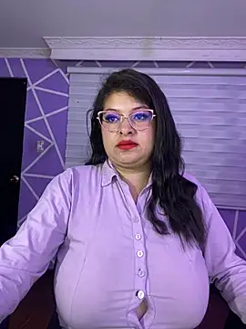 MiiaaJoness online show from May 15, 5:16 am