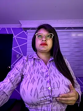 Snapshot of MiiaaJoness chatting on September 10, 2:38 pm MiiaaJoness online show from September 10, 2:38 pm