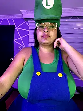 Snapshot of MiiaaJoness chatting on October 10, 3:24 pm MiiaaJoness online show from October 10, 3:24 pm