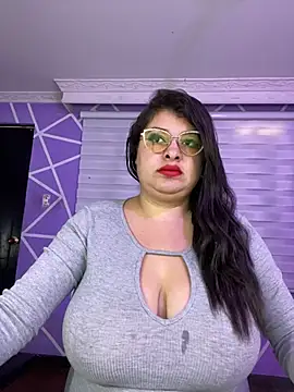 MiiaaJoness online show from February 25, 3:01 pm