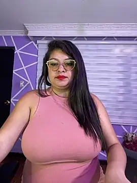 MiiaaJoness online show from February 3, 6:46 pm