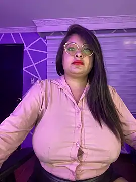 Snapshot of MiiaaJoness chatting on September 12, 3:12 pm MiiaaJoness online show from September 12, 3:12 pm