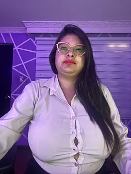 Snapshot of MiiaaJoness chatting on October 16, 2:47 pm MiiaaJoness online show from October 16, 2:47 pm