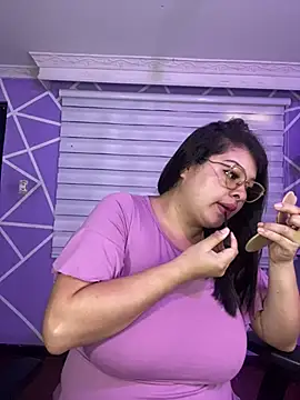 MiiaaJoness online show from March 27, 4:30 pm