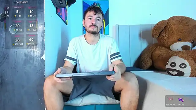 JacoLive online show from April 8, 6:31 pm