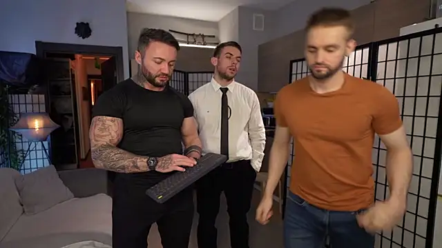 enjoy me online show from November 28, 5:02 pm