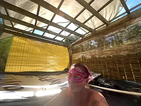 Snapshot of prainxxx22 chatting on October 21, 6:07 pm prainxxx22 online show from October 21, 6:07 pm