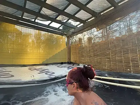 Snapshot of prainxxx22 chatting on December 13, 8:04 pm prainxxx22 online show from December 13, 8:04 pm