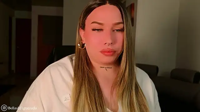 IsabellaFigueredo   online show from April 19, 11:22 am