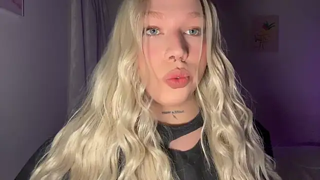 IsabellaFigueredo   online show from February 22, 11:56 am