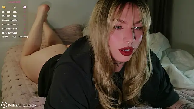 Snapshot of IsabellaFigueredo__ chatting on July 17, 9:50 am IsabellaFigueredo online show from July 17, 9:50 am