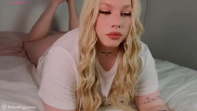 IsabellaFigueredo   online show from February 24, 6:42 pm