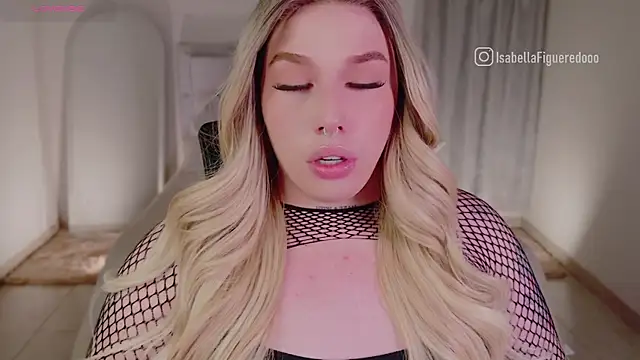 IsabellaFigueredo   online show from January 18, 3:05 pm