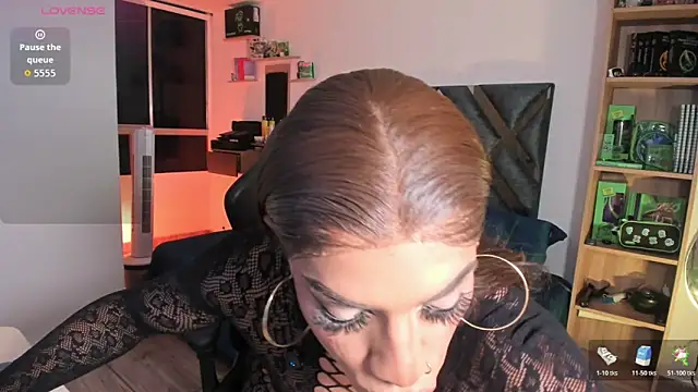 Nicolle alexandra online show from March 13, 11:21 pm