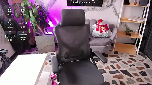 CelesteBrucee online show from February 21, 9:28 pm