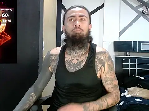 Snapshot of daimon_rockkk chatting on December 21, 3:41 am daimon rockkk online show from December 21, 3:41 am