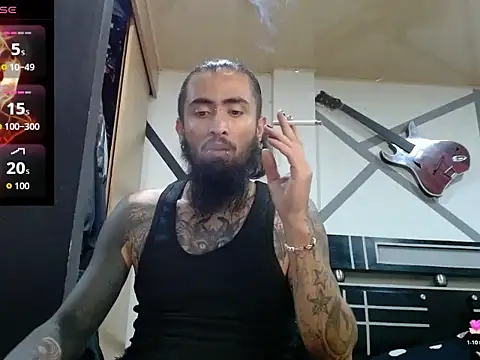 Snapshot of daimon_rockkk chatting on February 6, 3:24 am daimon rockkk online show from February 6, 3:24 am