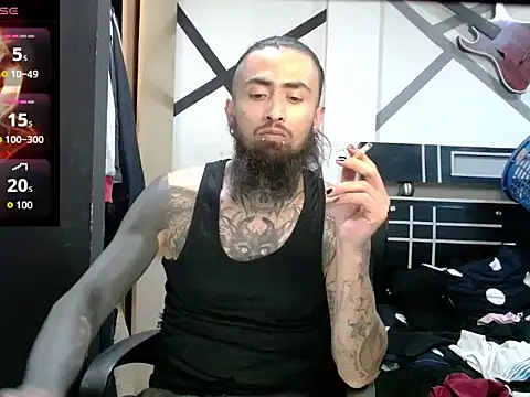 Snapshot of daimon_rockkk chatting on December 20, 5:43 am daimon rockkk online show from December 20, 5:43 am