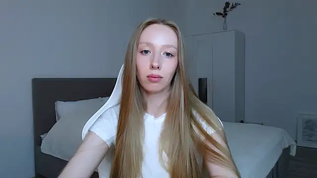 Luna insniity online show from September 17, 8:11 pm