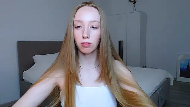 Luna insniity online show from March 1, 6:54 pm