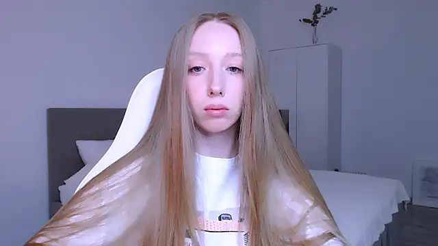 Luna insniity online show from December 16, 9:08 pm