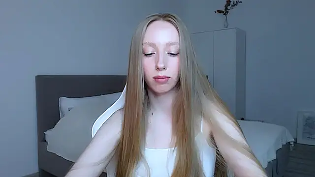 Luna insniity online show from September 15, 6:52 pm